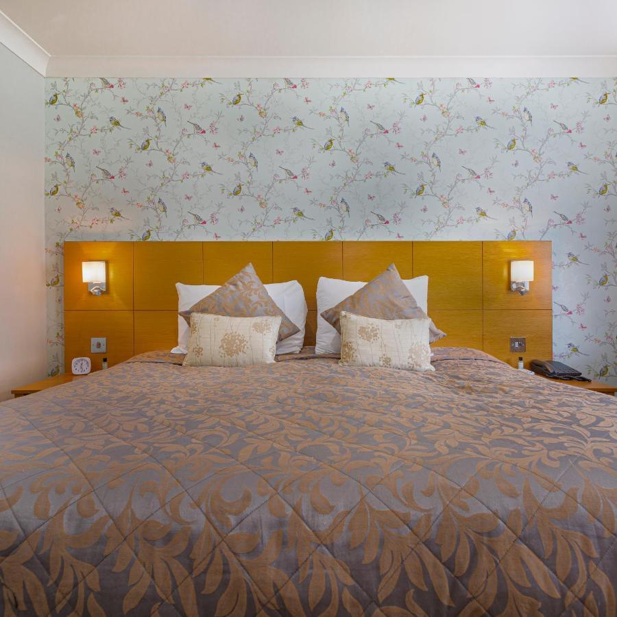 The Pheasant Hotel, Holt, Norfolk Kelling Eksteriør billede